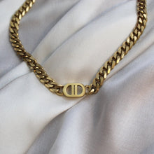 Load image into Gallery viewer, ICON Necklace (Gold)
